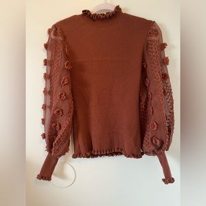 (SOLD) Women’s sweater